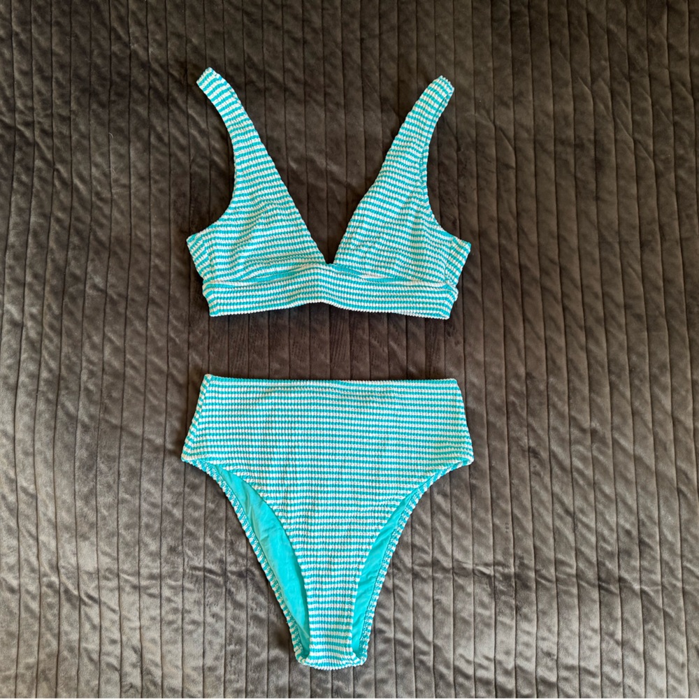 Aerie Crinkle Stripe Bikini Set (Medium)